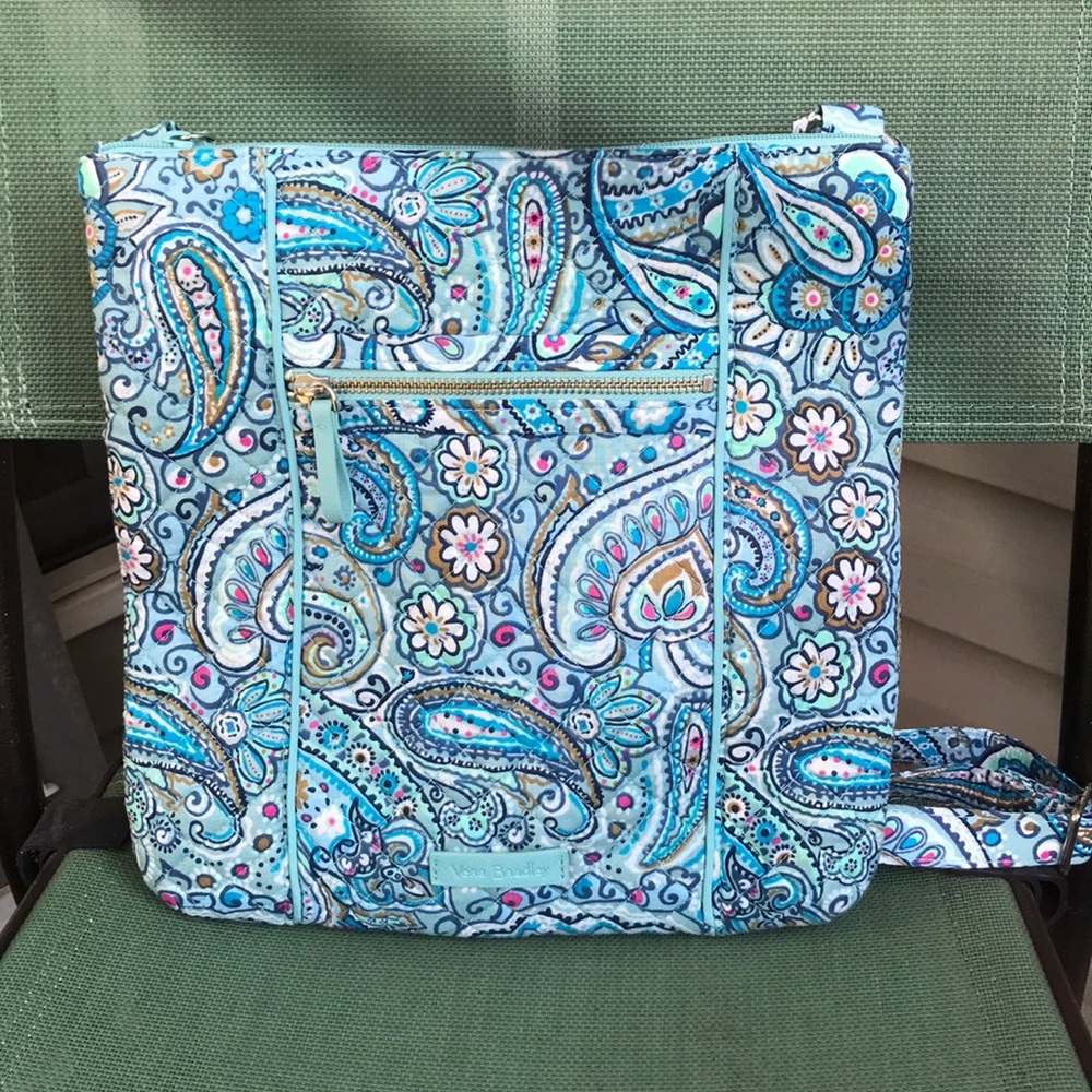 *VERA BRADLEY* Crossbody Purse